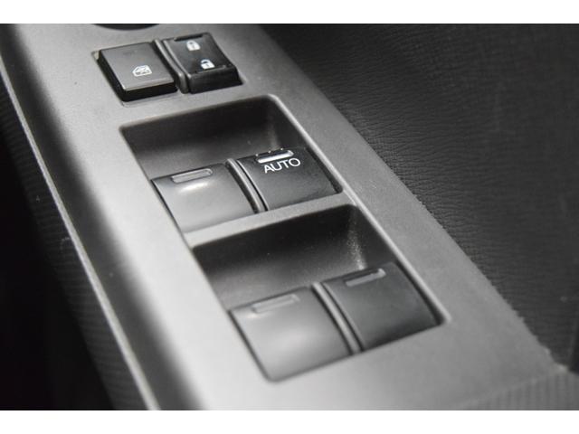 ステップワゴン Ｇ　ナビ　地デジＴＶ　フルセグ　バックカメラ　ＥＴＣ　ＨＩＤヘッドライト　スマートキー　オートライト　フォグランプ　フルフラット　オートエアコン　両側パワースライドドア（32枚目）
