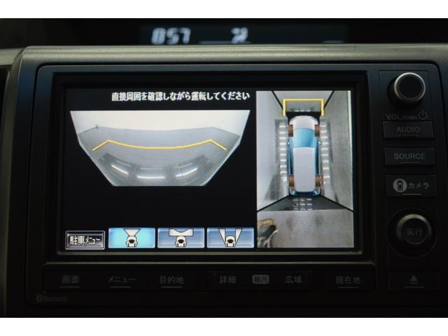 ステップワゴンスパーダ Ｚ　全周囲カメラ　後席モニター　両側パワースライドドア　フルセグナビ　ＥＴＣ　ＨＩＤ　スマートキー　横滑り防止装置　オートライト　オートエアコン　マニュアルモード（13枚目）