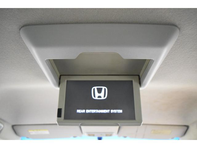 ステップワゴンスパーダ Ｚ　全周囲カメラ　後席モニター　両側パワースライドドア　フルセグナビ　ＥＴＣ　ＨＩＤ　スマートキー　横滑り防止装置　オートライト　オートエアコン　マニュアルモード（14枚目）