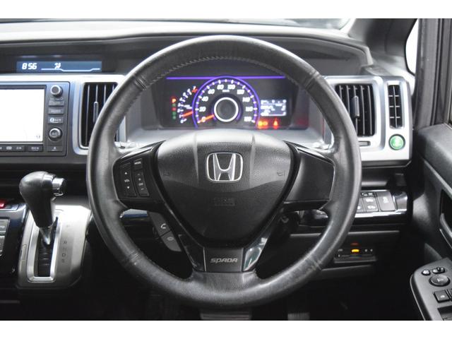 ステップワゴンスパーダ Ｚ　全周囲カメラ　後席モニター　両側パワースライドドア　フルセグナビ　ＥＴＣ　ＨＩＤ　スマートキー　横滑り防止装置　オートライト　オートエアコン　マニュアルモード（36枚目）