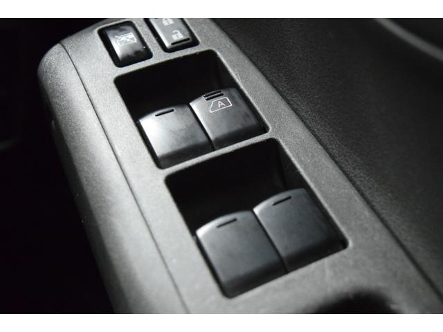 キューブ １５Ｘ　インディゴ＋プラズマ　Ｂｌｕｅｔｏｏｔｈ　フルセグナビ　スマートキー　ＥＴＣ　オートエアコン　プッシュスタート　プラズマクラスター（29枚目）