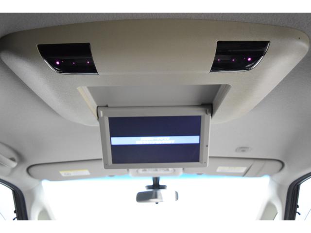 セレナ ライダー　ブラックライン　ＺＺ　Ｓ－ハイブリッド　Ｂｌｕｅｔｏｏｔｈ　地デジナビ　後席モニター　全周囲カメラ　ＬＥＤヘッドライト　コーナーセンサー　ＥＴＣ　アイドリングストップ　ダブルオートエアコン　クルーズコントロール　両側パワースライドドア（14枚目）