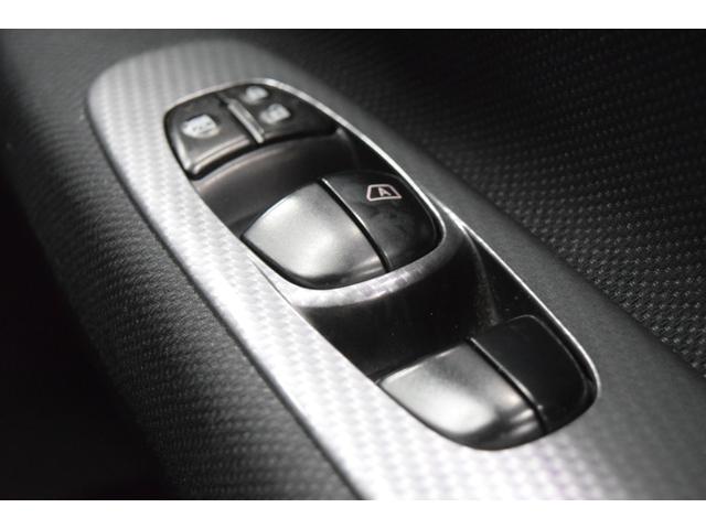 セレナ ライダー　ブラックライン　ＺＺ　Ｓ－ハイブリッド　Ｂｌｕｅｔｏｏｔｈ　地デジナビ　後席モニター　全周囲カメラ　ＬＥＤヘッドライト　コーナーセンサー　ＥＴＣ　アイドリングストップ　ダブルオートエアコン　クルーズコントロール　両側パワースライドドア（39枚目）