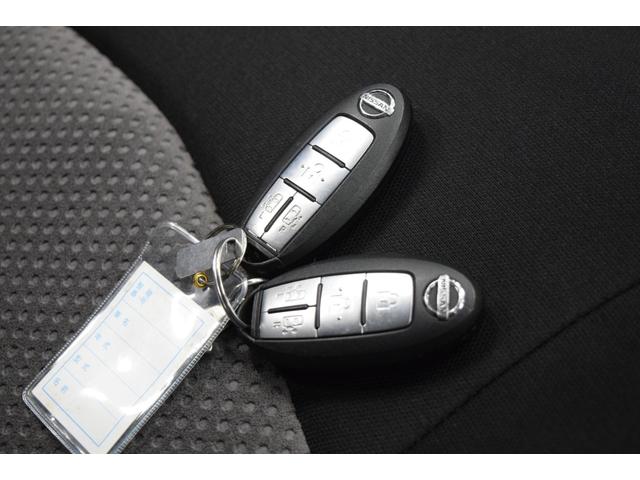セレナ ライダー　ブラックライン　ＺＺ　Ｓ－ハイブリッド　Ｂｌｕｅｔｏｏｔｈ　地デジナビ　後席モニター　全周囲カメラ　ＬＥＤヘッドライト　コーナーセンサー　ＥＴＣ　アイドリングストップ　ダブルオートエアコン　クルーズコントロール　両側パワースライドドア（40枚目）
