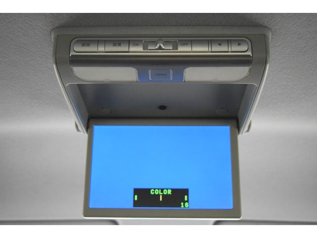 ステップワゴンスパーダ Z 後席モニター フルセグナビ バックカメラ ETC HID スマートキー マニュアルモード アイドリングストップ フルフラット オートエアコン 両側パワースライドドア(14枚目)