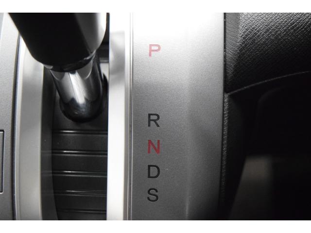 ステップワゴンスパーダ Z 後席モニター フルセグナビ バックカメラ ETC HID スマートキー マニュアルモード アイドリングストップ フルフラット オートエアコン 両側パワースライドドア(29枚目)