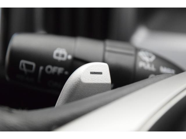 ステップワゴンスパーダ Z 後席モニター フルセグナビ バックカメラ ETC HID スマートキー マニュアルモード アイドリングストップ フルフラット オートエアコン 両側パワースライドドア(33枚目)