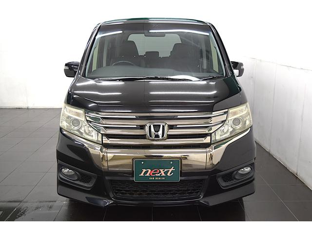 ステップワゴンスパーダ Z クールスピリット フルセグナビ バックカメラ ハーフレザーシート アイドリングストップ クルーズコントロール オートエアコン フルフラット ETC スマートキー マニュアルモード オートライト 両側パワースライドドア(7枚目)