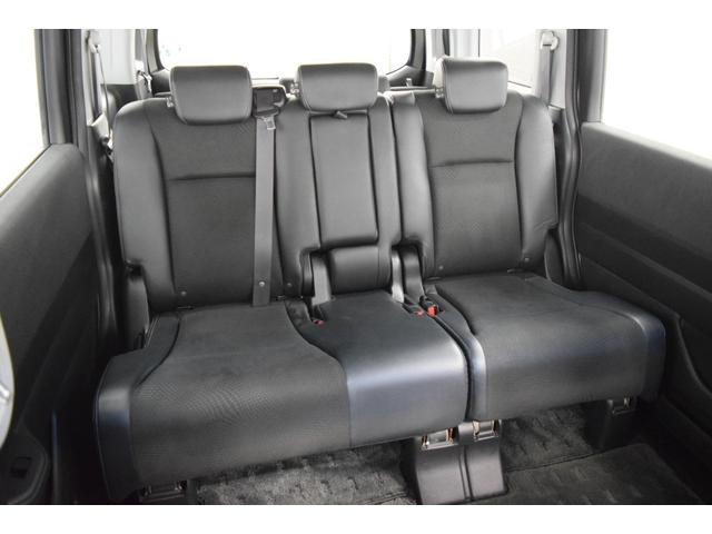 ステップワゴンスパーダ Z クールスピリット フルセグナビ バックカメラ ハーフレザーシート アイドリングストップ クルーズコントロール オートエアコン フルフラット ETC スマートキー マニュアルモード オートライト 両側パワースライドドア(19枚目)