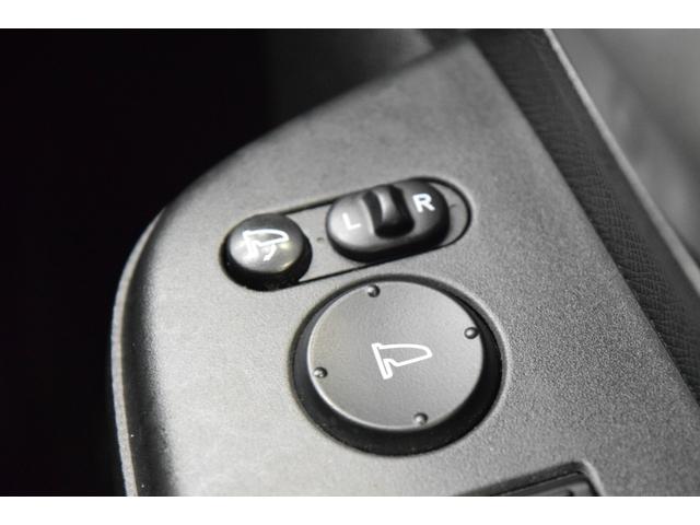 ステップワゴンスパーダ Z クールスピリット フルセグナビ バックカメラ ハーフレザーシート アイドリングストップ クルーズコントロール オートエアコン フルフラット ETC スマートキー マニュアルモード オートライト 両側パワースライドドア(30枚目)