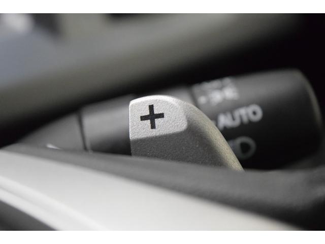 ステップワゴンスパーダ Z クールスピリット フルセグナビ バックカメラ ハーフレザーシート アイドリングストップ クルーズコントロール オートエアコン フルフラット ETC スマートキー マニュアルモード オートライト 両側パワースライドドア(35枚目)