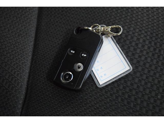 ステップワゴンスパーダ Z クールスピリット フルセグナビ バックカメラ ハーフレザーシート アイドリングストップ クルーズコントロール オートエアコン フルフラット ETC スマートキー マニュアルモード オートライト 両側パワースライドドア(37枚目)