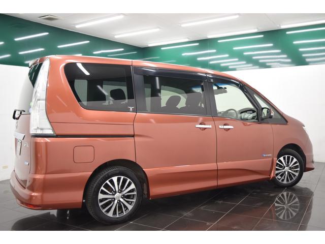 セレナ ハイウェイスター Vセレクション+セーフティ SHV Bluetooth フルセグナビ 全周囲カメラ コーナーセンサー レーンアシスト クルーズコントロール ダブルオートエアコン アイドリングストップ ETC スマートキー 両側パワースライドドア(9枚目)