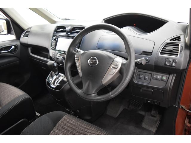 セレナ ハイウェイスター Vセレクション+セーフティ SHV Bluetooth フルセグナビ 全周囲カメラ コーナーセンサー レーンアシスト クルーズコントロール ダブルオートエアコン アイドリングストップ ETC スマートキー 両側パワースライドドア(17枚目)