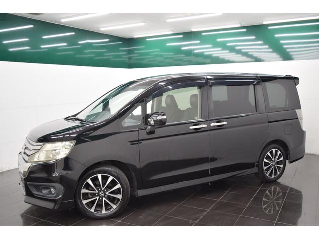 ステップワゴンスパーダ Z クールスピリット Bluetooth ナビ フルセグ Bカメラ ETC アイドリングストップ スマートキー マニュアルモード ハーフレザー フルフラット オートエアコン クルコン  後席モニター 両側パワースライドドア(27枚目)