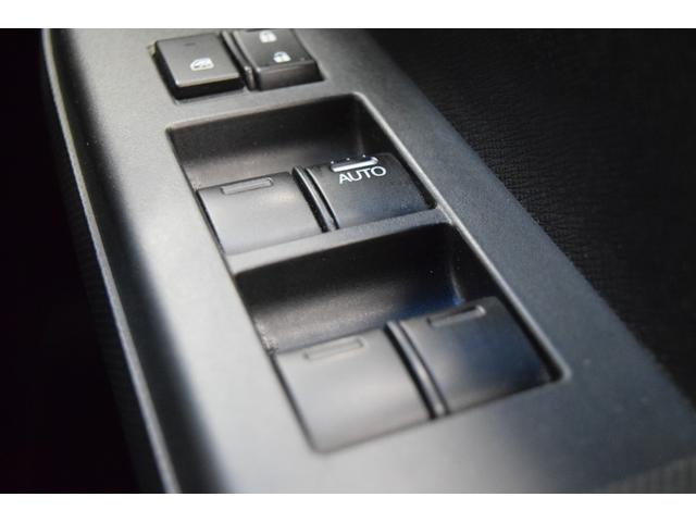 ステップワゴンスパーダ Z クールスピリット Bluetooth ナビ フルセグ Bカメラ ETC アイドリングストップ スマートキー マニュアルモード ハーフレザー フルフラット オートエアコン クルコン  後席モニター 両側パワースライドドア(36枚目)