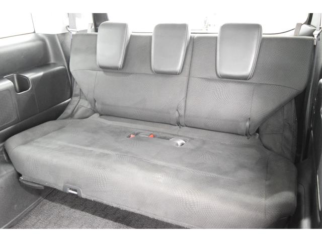 ステップワゴンスパーダ Z クールスピリット Bluetooth ナビ フルセグ Bカメラ ETC アイドリングストップ スマートキー マニュアルモード ハーフレザー フルフラット オートエアコン クルコン  後席モニター 両側パワースライドドア(41枚目)