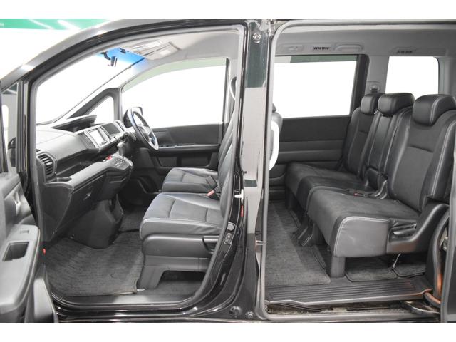 ステップワゴンスパーダ Z クールスピリット Bluetooth ナビ フルセグ Bカメラ ETC アイドリングストップ スマートキー マニュアルモード ハーフレザー フルフラット オートエアコン クルコン  後席モニター 両側パワースライドドア(42枚目)