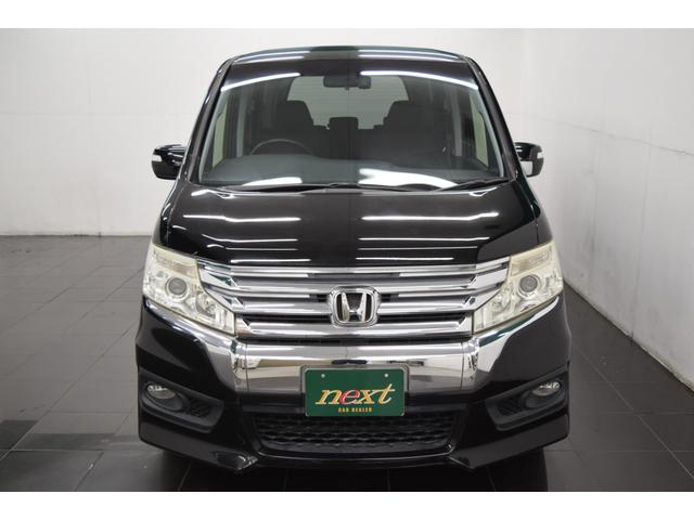 ステップワゴンスパーダ Ｚ　ナビ　地デジＴＶ　フルセグ　バックカメラ　ＥＴＣ　スマートキー　マニュアルモード　オートエアコン　オートライト　フォグランプ　フルフラット　アイドリングストップ　後席モニター　両側パワースライドドア（7枚目）