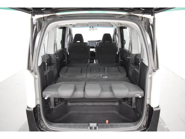 ステップワゴンスパーダ Ｚ　ナビ　地デジＴＶ　フルセグ　バックカメラ　ＥＴＣ　スマートキー　マニュアルモード　オートエアコン　オートライト　フォグランプ　フルフラット　アイドリングストップ　後席モニター　両側パワースライドドア（44枚目）