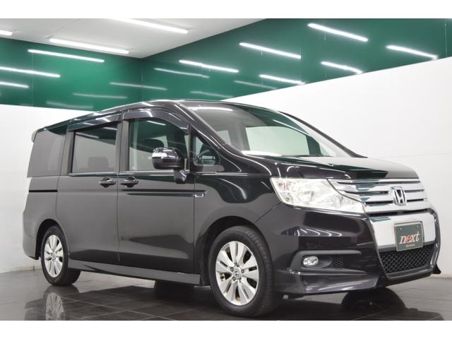 ステップワゴンスパーダ Ｚ　地デジナビ　バックカメラ　オートエアコン　マニュアルモード　フルフラットシート　ＥＴＣ　スマートキー　ＨＩＤ　オートライト　横滑り防止機能　フォグランプ　両側パワースライドドア（8枚目）