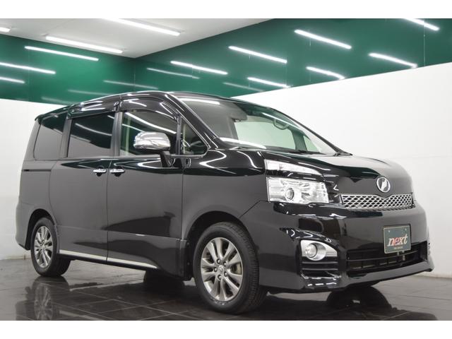 ヴォクシー ＺＳ　煌ＩＩ　Ｂｌｕｅｔｏｏｔｈ　８インチナビ　フルセグ　バックカメラ　オートライト　ＥＴＣ　スマートキー　ＨＩＤ　　マニュアルモード　デュアルオートエアコン　両側パワースライドドア（8枚目）