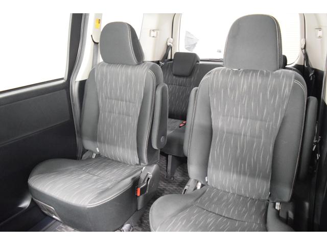 ヴォクシー ＺＳ　煌ＩＩ　Ｂｌｕｅｔｏｏｔｈ　８インチナビ　フルセグ　バックカメラ　オートライト　ＥＴＣ　スマートキー　ＨＩＤ　　マニュアルモード　デュアルオートエアコン　両側パワースライドドア（39枚目）