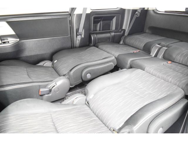 ヴォクシー ＺＳ　煌ＩＩ　Ｂｌｕｅｔｏｏｔｈ　８インチナビ　フルセグ　バックカメラ　オートライト　ＥＴＣ　スマートキー　ＨＩＤ　　マニュアルモード　デュアルオートエアコン　両側パワースライドドア（43枚目）