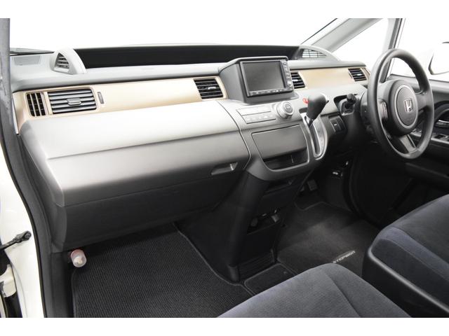 ステップワゴン Ｇ　Ｌ　ＨＤＤナビパッケージ　純正ナビ　バックカメラ　ＥＴＣ　キーレス　ＨＩＤ　オートエアコン　フルフラットシート　両側パワースライドドア（35枚目）