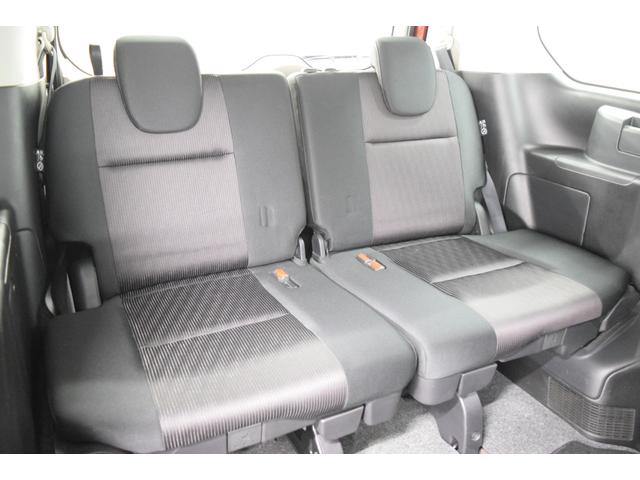 セレナ ハイウェイスター　福祉車両　サイドリフトアップシートＢｌｕｅｔｏｏｔｈ　フルセグナビ　全周囲カメラ　レーンアシスト　パークアシスト　クルーズコントロール　ダブルオートエアコン　衝突被害軽減システム　アイドリングストップ（20枚目）