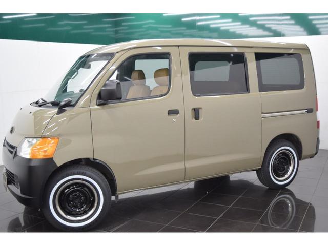 タウンエースバン GL ホワイトリボンタイヤ USマーカー メッキトリムリング ブラウンシートカバー バックカメラ キーレス ETC オートエアコン 両側スライドドア(24枚目)