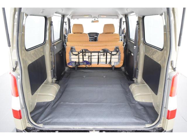 タウンエースバン GL ホワイトリボンタイヤ USマーカー メッキトリムリング ブラウンシートカバー バックカメラ キーレス ETC オートエアコン 両側スライドドア(36枚目)