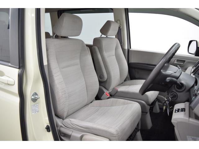 ステップワゴン G Lパッケージ 地デジナビ バックカメラ キーレス ETC HID フルフラット オートライト オートエアコン 両側パワースライドドア(18枚目)