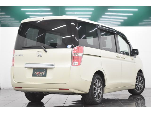 ステップワゴン G Lパッケージ 地デジナビ バックカメラ キーレス ETC HID フルフラット オートライト オートエアコン 両側パワースライドドア(25枚目)