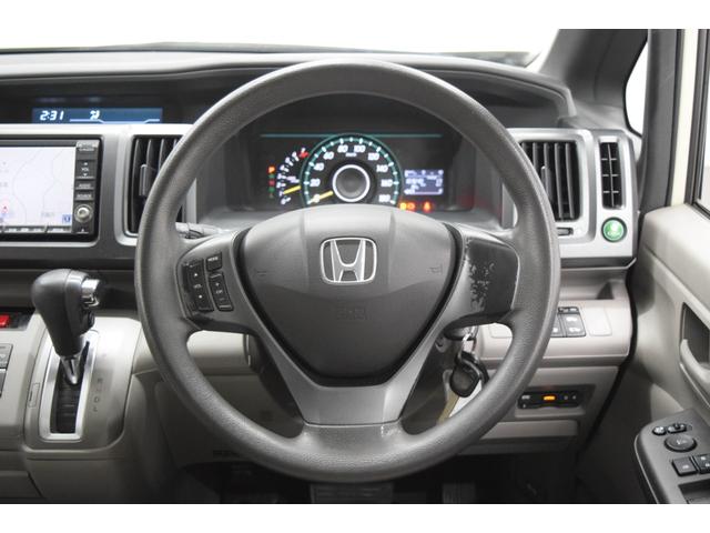 ステップワゴン G Lパッケージ 地デジナビ バックカメラ キーレス ETC HID フルフラット オートライト オートエアコン 両側パワースライドドア(31枚目)