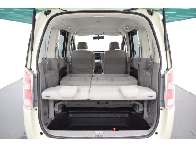 ステップワゴン G Lパッケージ 地デジナビ バックカメラ キーレス ETC HID フルフラット オートライト オートエアコン 両側パワースライドドア(42枚目)