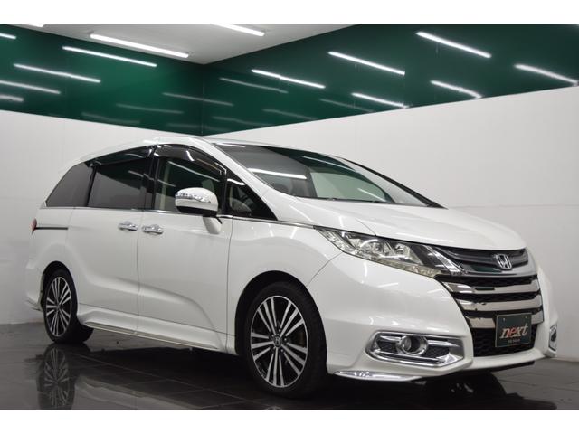 オデッセイ アブソルート・ＥＸ　Ｂｌｕｅｔｏｏｔｈ　衝突被害軽減システム　後席モニター　パワーシート　フルセグナビ　クルーズコントロール　ハーフレザーシート　バックカメラ　スマートキー　アイドリングストップ　両側パワースライドドア（8枚目）