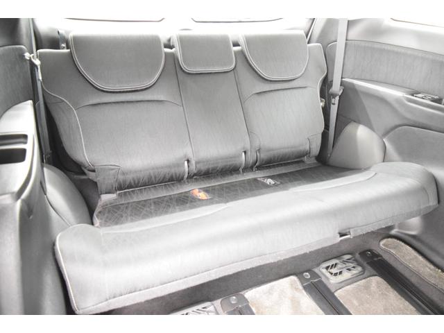 オデッセイ アブソルート・ＥＸ　Ｂｌｕｅｔｏｏｔｈ　衝突被害軽減システム　後席モニター　パワーシート　フルセグナビ　クルーズコントロール　ハーフレザーシート　バックカメラ　スマートキー　アイドリングストップ　両側パワースライドドア（18枚目）