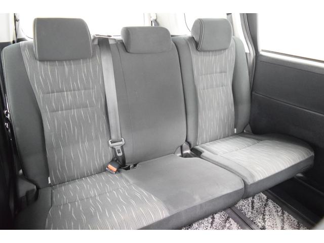 ヴォクシー ZS 煌III Bluetooth バックカメラ フルセグナビ デュアルオートエアコン スマートキー フルフラットシート マニュアルモード HID オートライト 両側スライドシート(17枚目)