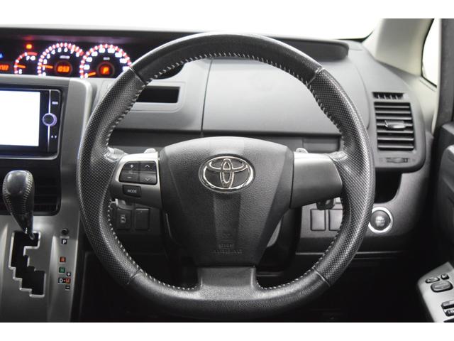 ヴォクシー ZS 煌III Bluetooth バックカメラ フルセグナビ デュアルオートエアコン スマートキー フルフラットシート マニュアルモード HID オートライト 両側スライドシート(27枚目)