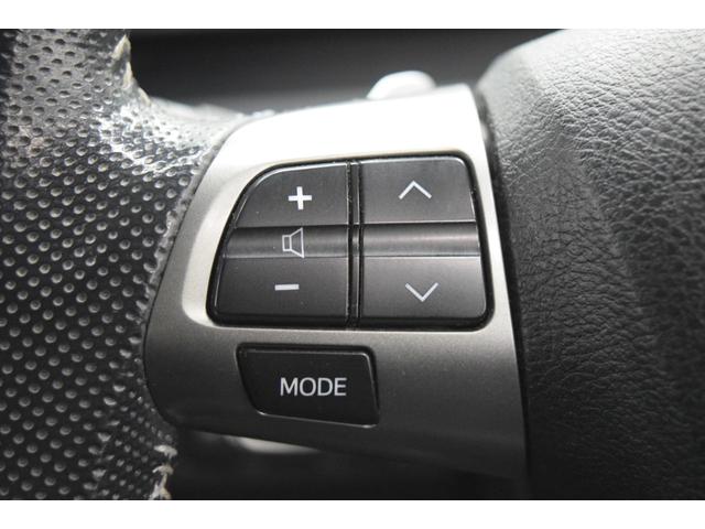 ヴォクシー ZS 煌III Bluetooth バックカメラ フルセグナビ デュアルオートエアコン スマートキー フルフラットシート マニュアルモード HID オートライト 両側スライドシート(33枚目)