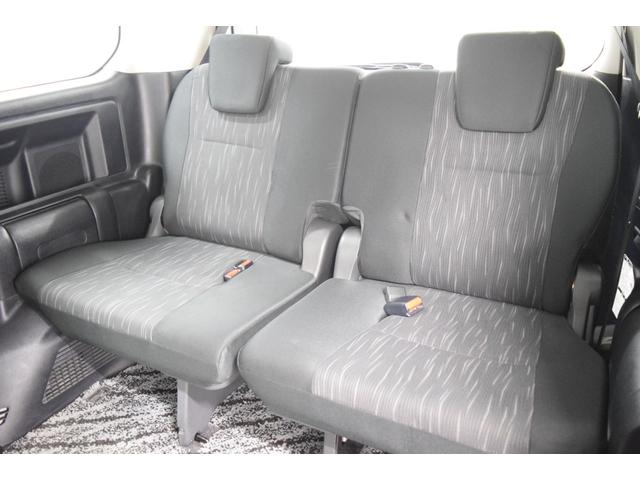 ヴォクシー ZS 煌III Bluetooth バックカメラ フルセグナビ デュアルオートエアコン スマートキー フルフラットシート マニュアルモード HID オートライト 両側スライドシート(39枚目)