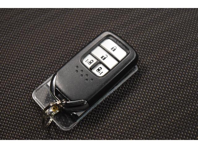 フリードハイブリッド ハイブリッド・Gホンダセンシング 衝突軽減システム バックカメラ アダプティブクルーズコントロール レーンアシスト スマートキー アイドリングストップ オートエアコン スマートキー オートエアコン 両側パワースライドドア(38枚目)