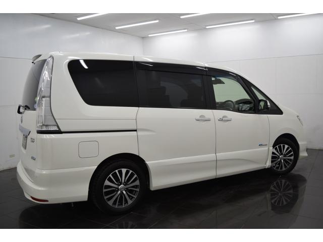 セレナ ハイウェイスター Vセレ+セーフティII SHV Bluetooth フルセグナビ 全周囲カメラ アイドリングストップ フルフラット ダブルオートエアコン クルーズコントロール コーナーセンサー ETC LEDヘッドライト 両側パワースライドドア(9枚目)