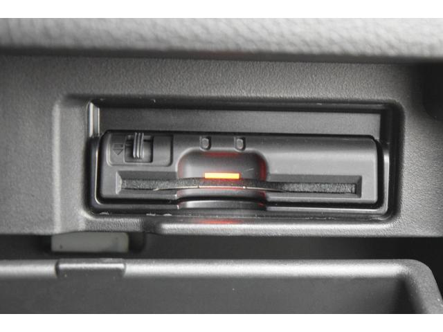 セレナ ハイウェイスター Vセレ+セーフティII SHV Bluetooth フルセグナビ 全周囲カメラ アイドリングストップ フルフラット ダブルオートエアコン クルーズコントロール コーナーセンサー ETC LEDヘッドライト 両側パワースライドドア(15枚目)