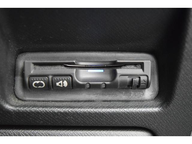 ステップワゴンスパーダ Z クールスピリット フルセグナビ バックカメラ アイドリングストップ フルフラット ETC HID ハーフレザーシート スマートキー クルーズコントロール マニュアルモード オートライト 両側パワースライドドア(15枚目)