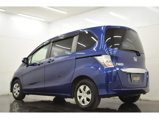 フリード G ジャストセレクション Bluetooth フルセグナビ 後席モニター バックカメラ ETC スマートキー パワースライドドア(10枚目)