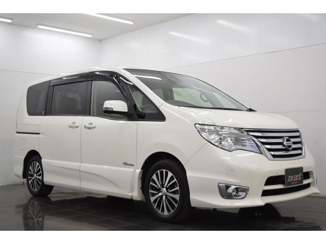 セレナ ハイウェイスター　Ｖセレ＋セーフティＩＩ　ＳＨＶ　Ｂｌｕｅｔｏｏｔｈ　フルセグナビ　全周囲カメラ　後席モニター　衝突被害軽減システム　サイドリフトアップシート　コーナーセンサー　アイドリングストップ　クルコン　ダブルオートエアコン　両側パワースライド（9枚目）