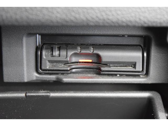 セレナ ハイウェイスター　Ｖセレ＋セーフティＩＩ　ＳＨＶ　Ｂｌｕｅｔｏｏｔｈ　フルセグナビ　全周囲カメラ　後席モニター　衝突被害軽減システム　サイドリフトアップシート　コーナーセンサー　アイドリングストップ　クルコン　ダブルオートエアコン　両側パワースライド（29枚目）