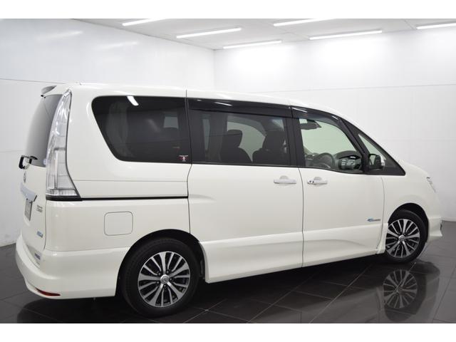 セレナ ハイウェイスター　Ｖセレ＋セーフティＩＩ　ＳＨＶ　Ｂｌｕｅｔｏｏｔｈ　フルセグナビ　全周囲カメラ　後席モニター　衝突被害軽減システム　サイドリフトアップシート　コーナーセンサー　アイドリングストップ　クルコン　ダブルオートエアコン　両側パワースライド（63枚目）